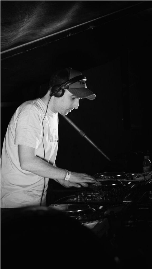 Javi Dávalos