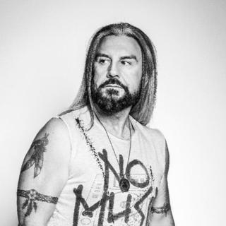 Vicente One More Time