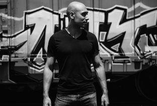 Tone Troy