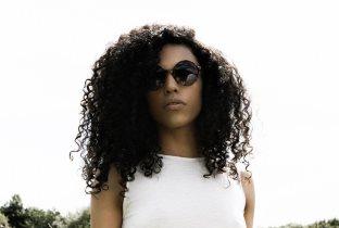 Karis.