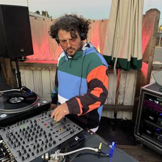 Miro ( Stereokitchen )