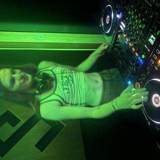 Willow J