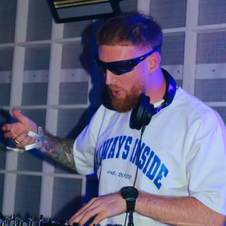 Scottyinside