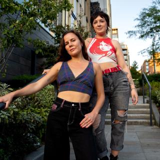 Ola & Lucia