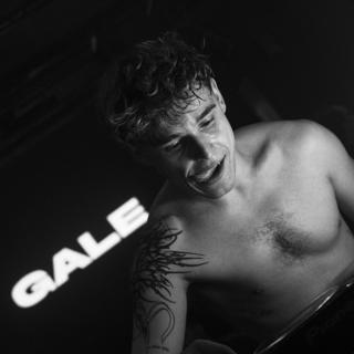 Gale (3)