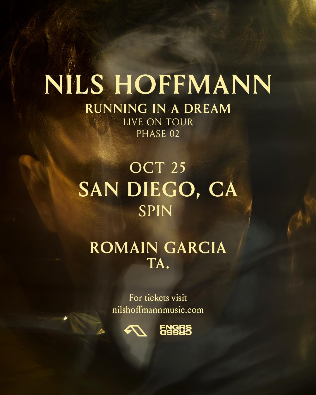 Fngrs Crssd Presents Nils Hoffmann [Running In A Dream Tour]