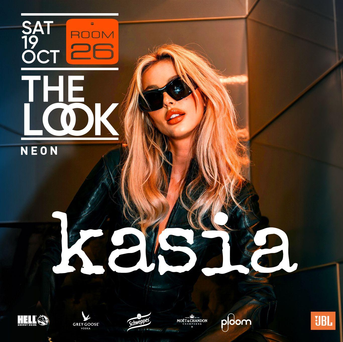 The Look With Kasia