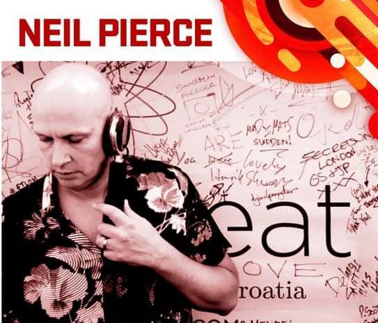   Neil Pierce (Uk) Exclusive Set