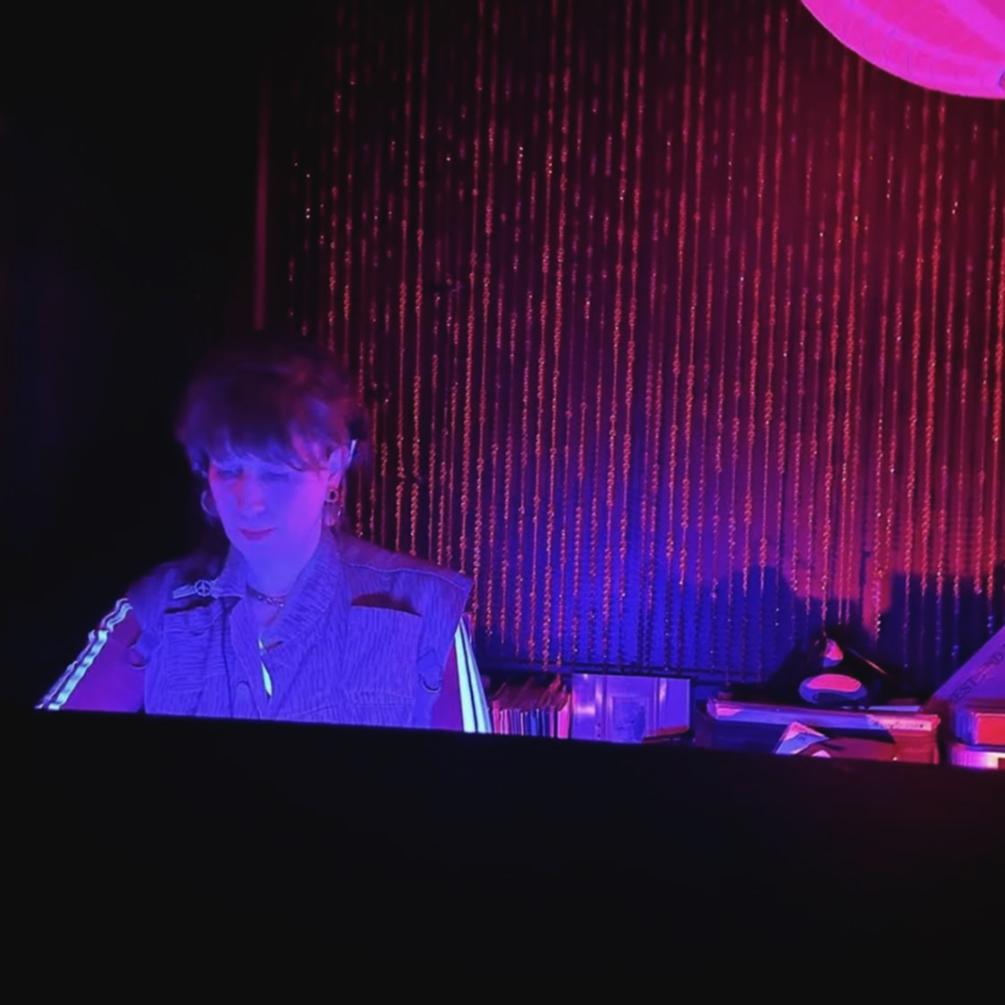 Dnh - A Classic Disco & Soulful House Dance Party