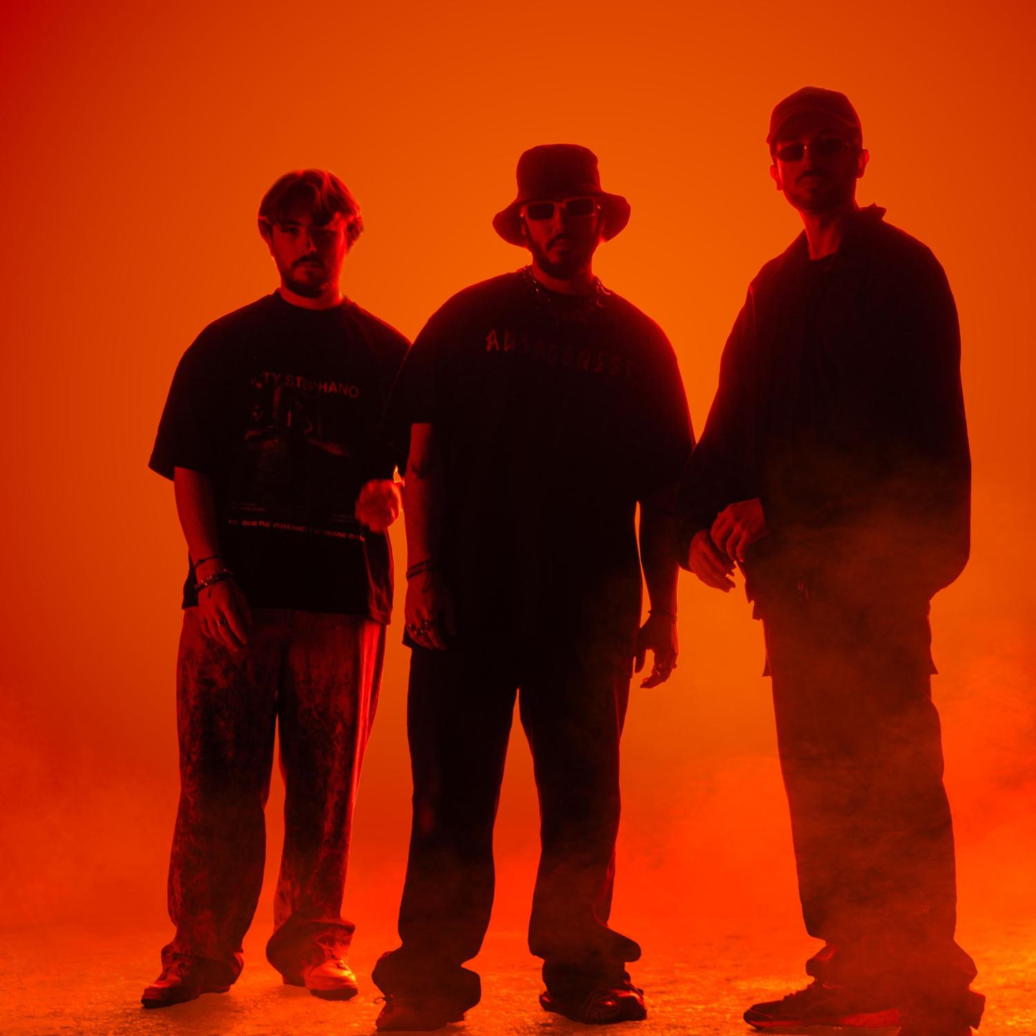 Jolie Ft. Mont Rouge