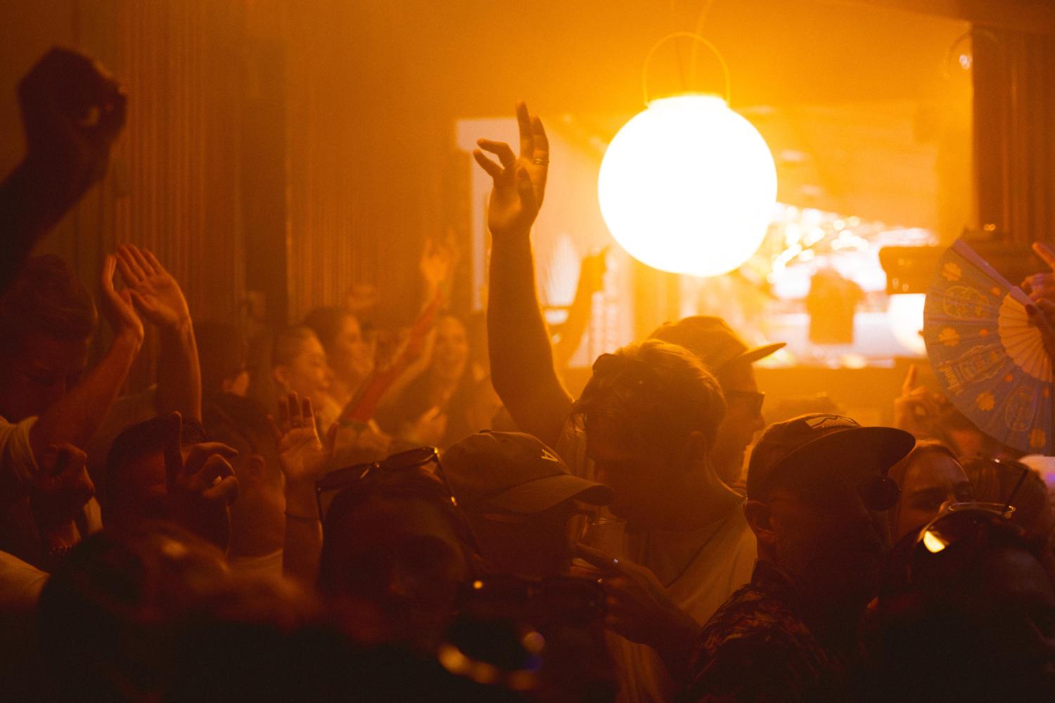 Paraiso Disco: House, Disco, Classics