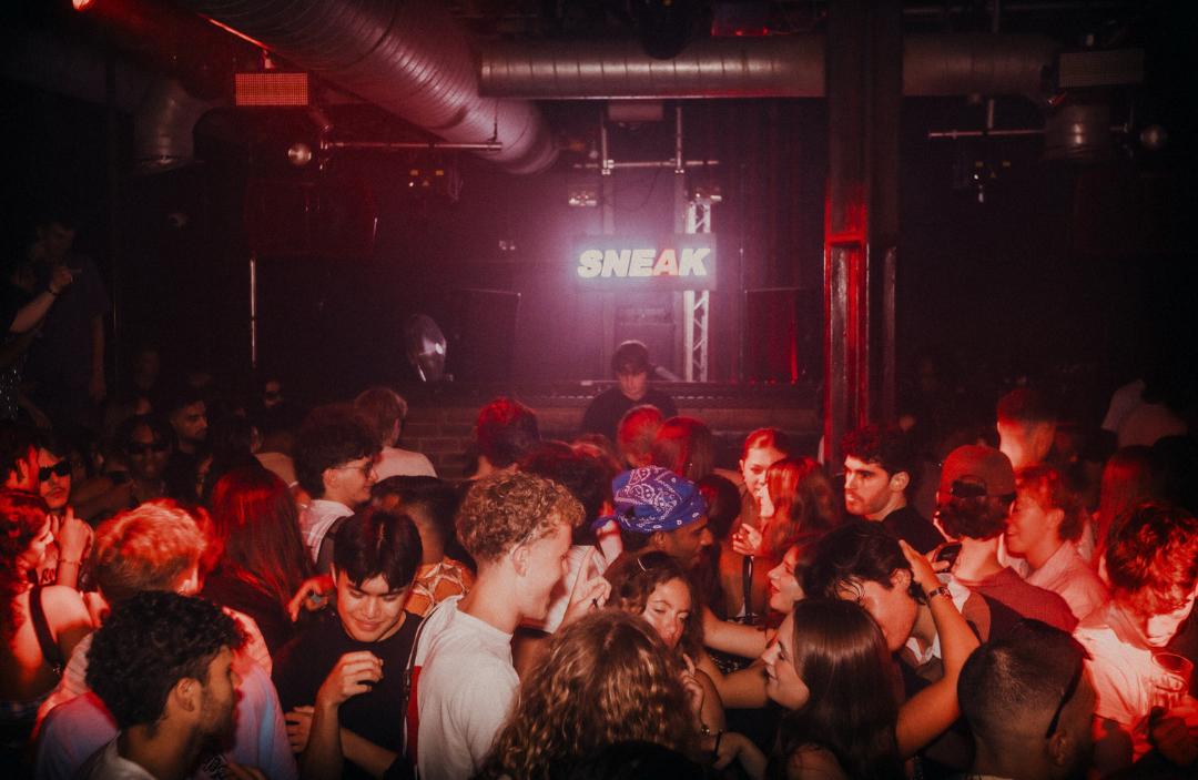 Sneak Rave