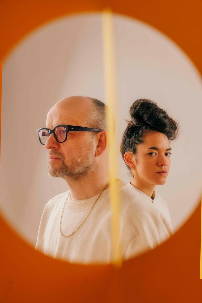 Www 15Th Anniversary Personal Cluβ -Herbert & Momoko-