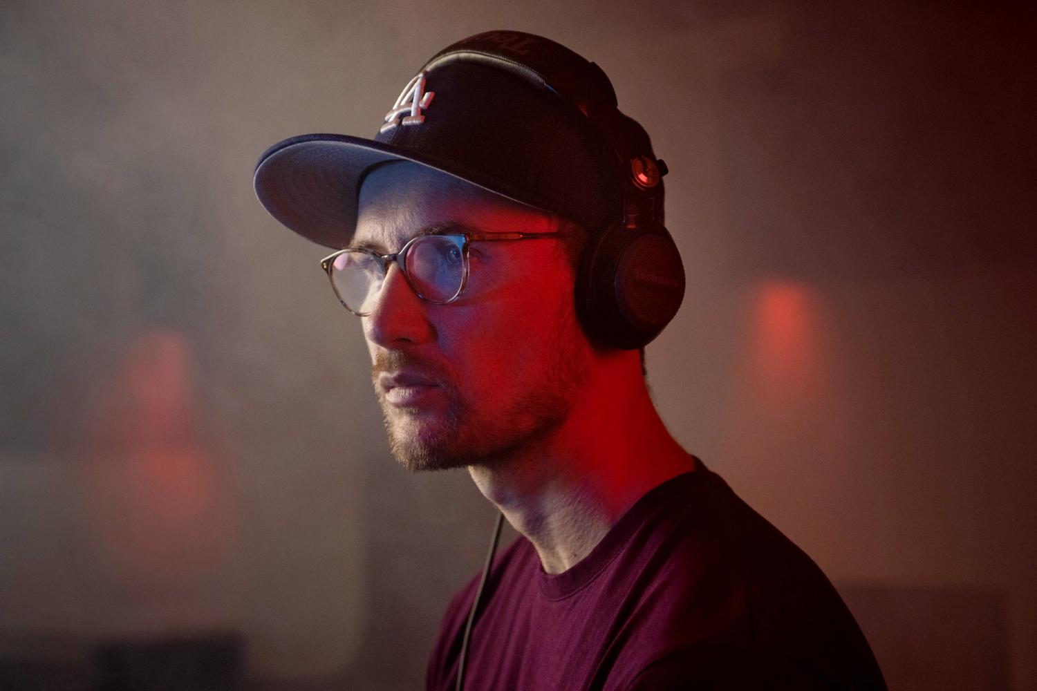 Bernsteinbar x FLO MOTION