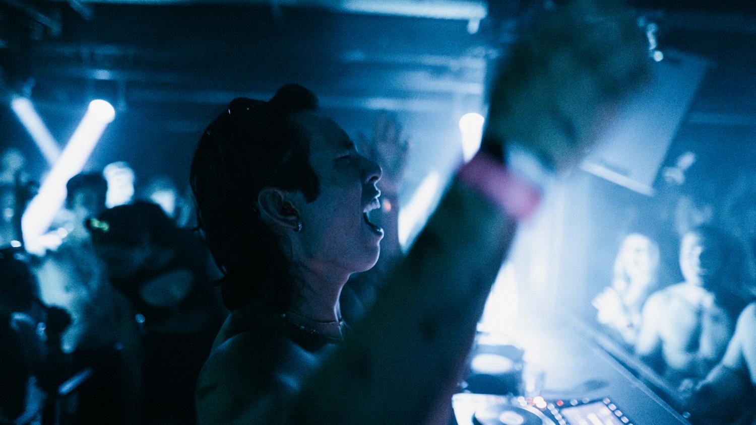 Winson All Night Long