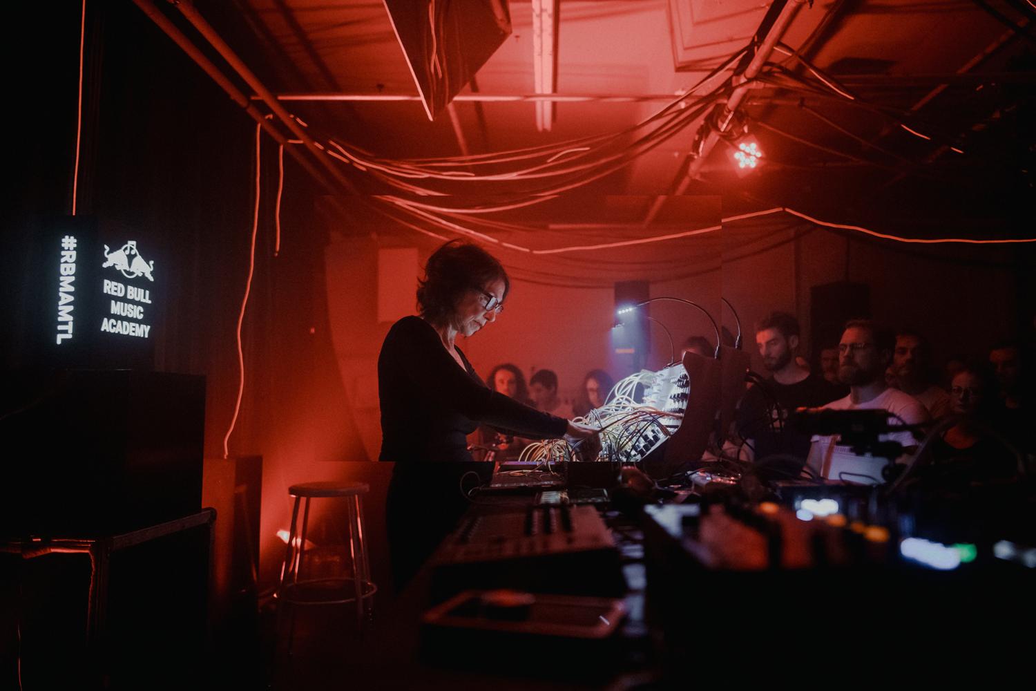 Le Mondo Presents... Suzanne Ciani