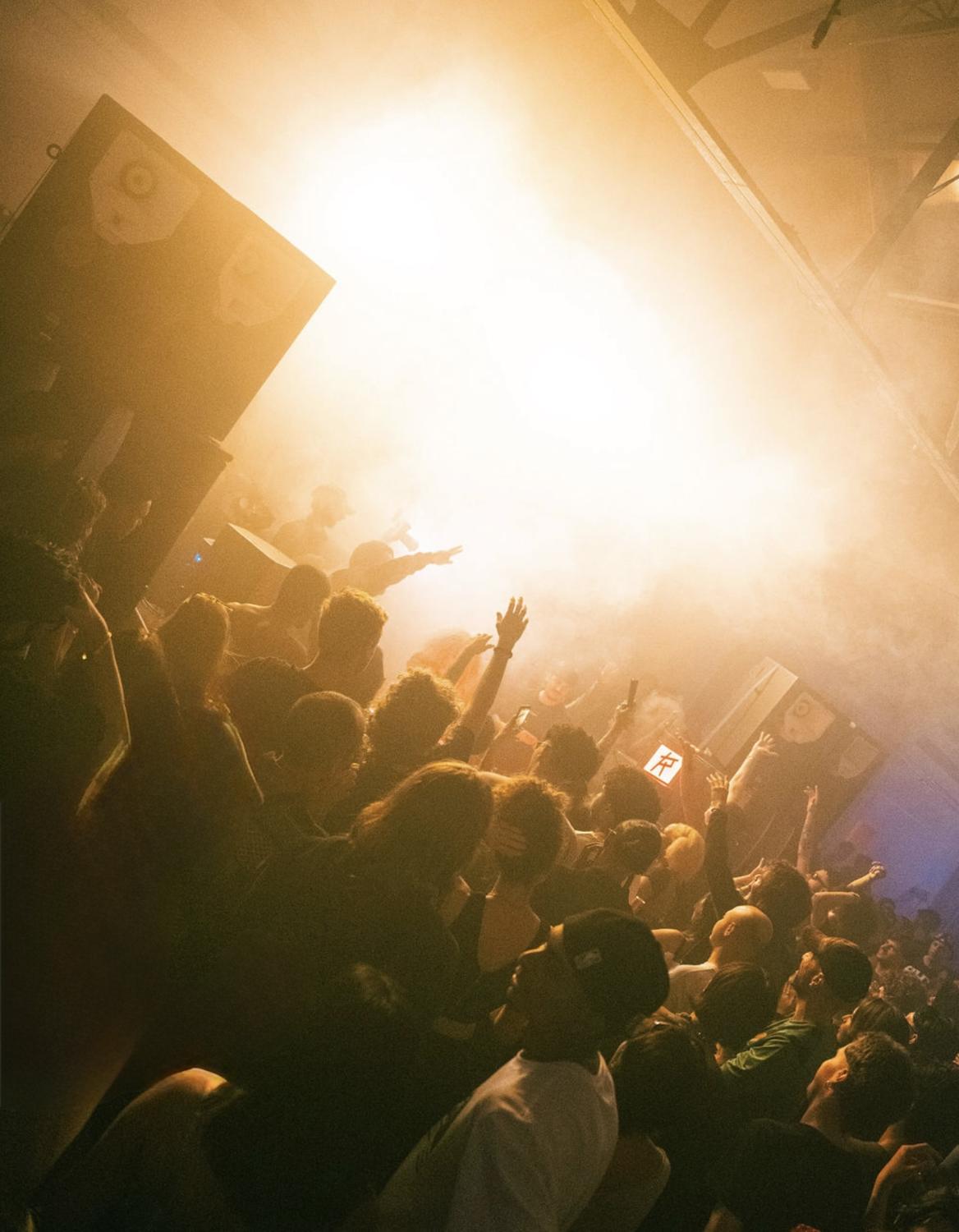 Baile Do Futuro X Baile Trama