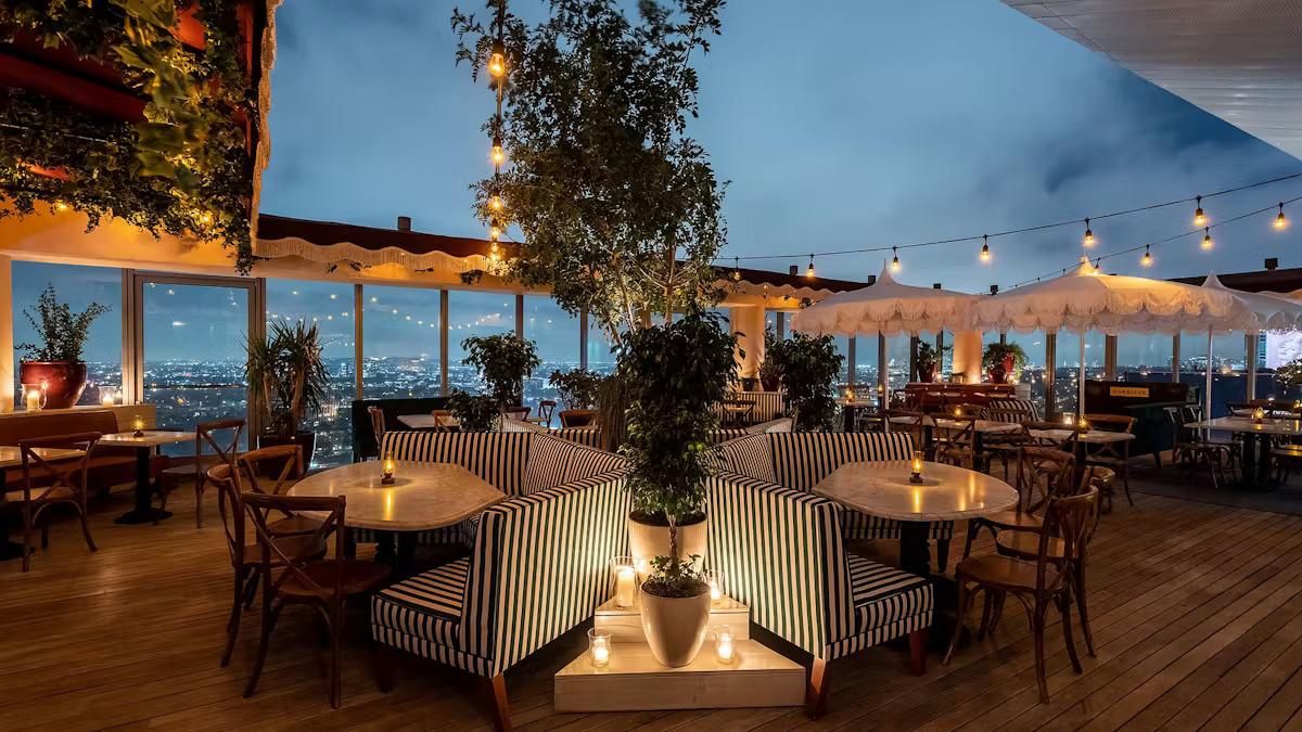 Harriets'S Rooftop Nye 2026 Party