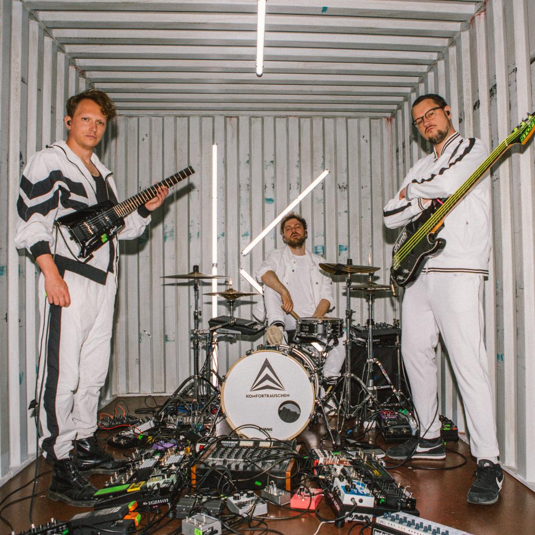 Scttrd X Komfortrauschen