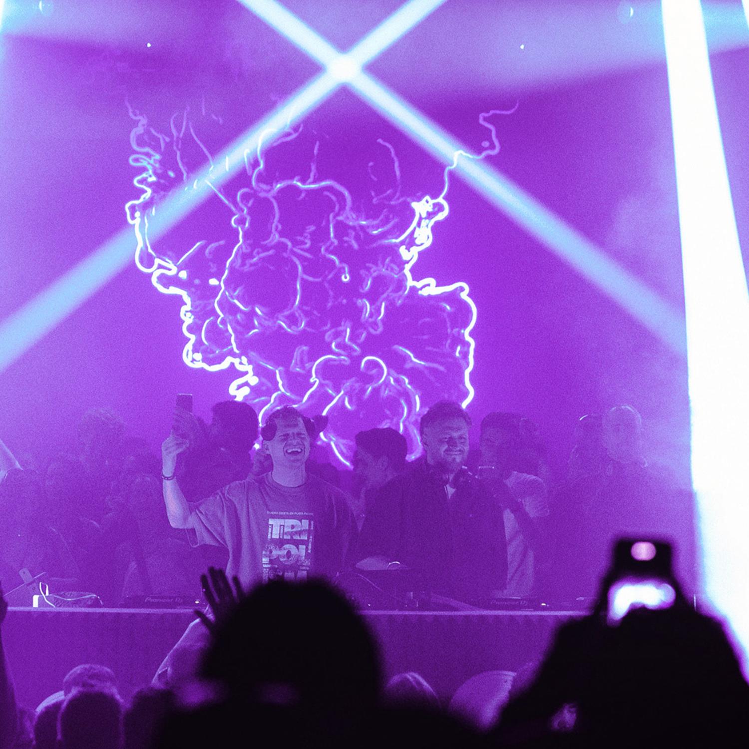 Nacar Club Curated By Brunch Electronik @Luz De Gas / Hardt Antoine, Momoda & Agatha Pher