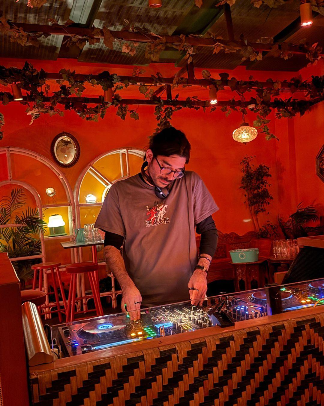 Soup Presents: Club Atalaya With Chafik, Ant1