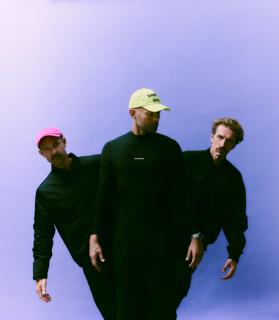 Whomadewho