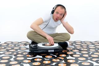 Bernsteinbar pres.: MR. CONFUSE