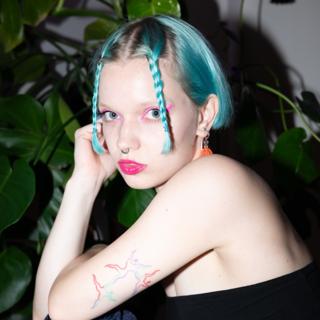 Palidrone: Ma Sha (Nyc), Dansa, J Wax