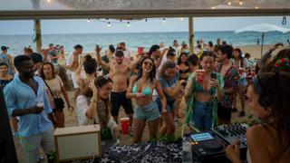 Funk It! Free Day-To-Night Open-Air Beach Party W/ Uplifting House