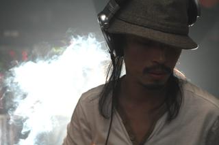 Fumiya Tanaka, Diogo Lacerda, Sheri Vari, Nvno
