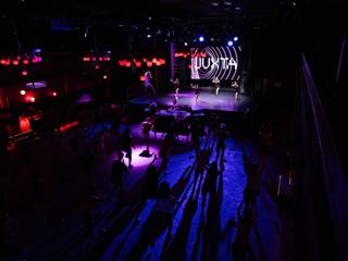Juxta X Lululemon: Fitness, Dj Set & Drinks En La Sala Apolo