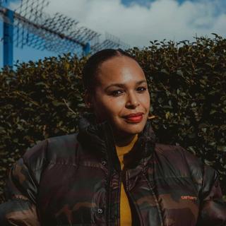 Summer Sessions: Laani + Katie Novo