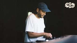 Signal: Eli Escobar & Cosmo