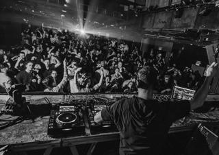 Hight Groove I Midnight Groove Pres. Henko, Skryos