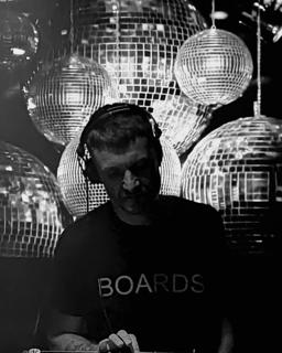 Casamusica (Five Sense Sound Systems, Hong Kong) + Andy-S (Reach4Luv, Hong Kong)