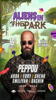 Aliens In The Park With Peppou