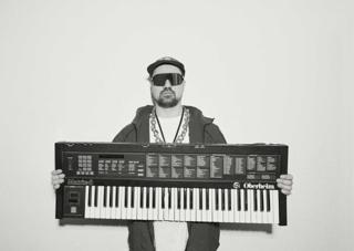 Anbau Invites: Metatext, Pferdemann4 (Techno)