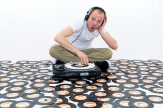 Bernsteinbar X Mr. Confuse