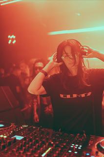 Xtracavanza With Heidi Lawden