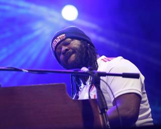 Delvon Lamarr Organ Trio