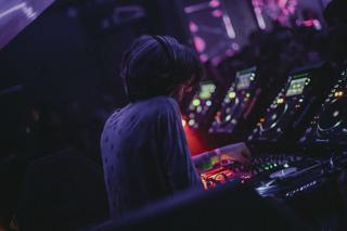 Onur Özer By Un_Mute