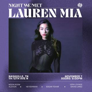 Lauren Mia