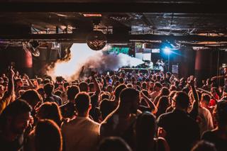 #Onlymonday L Official Club Barcelona L Last Free