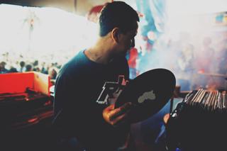 Antal X Fold (Daytime)