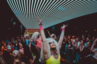 Queens – Circus Royale