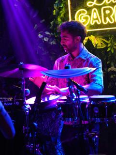 Onur Seçki - Zuma Istanbul