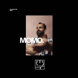Momo. (Live)