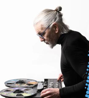 Greg Wilson At The Palm House