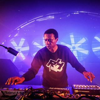 *Special Event* Live Set With Terrence Dixon, Kevin Reynolds And Guests