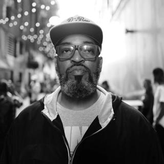 Vol. 43: Dez Andres With Alec Lomami And Sonido Panzón